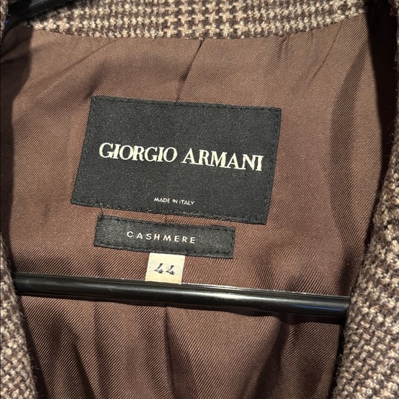 Giorgio Armani Cashmere Blazer - Picture 2 of 4